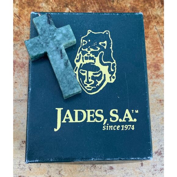 Green Agate Cross Pendant in Box Vintage - Picture 3 of 4